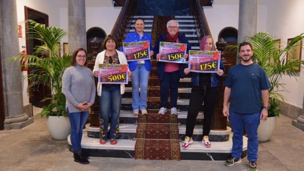 Teror entrega sus cheques regalo