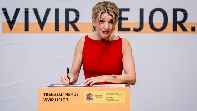 Una pyme de 10 empleados que incumpla el registro horario de Díaz pasará de pagar 10.000 a 100.000 €